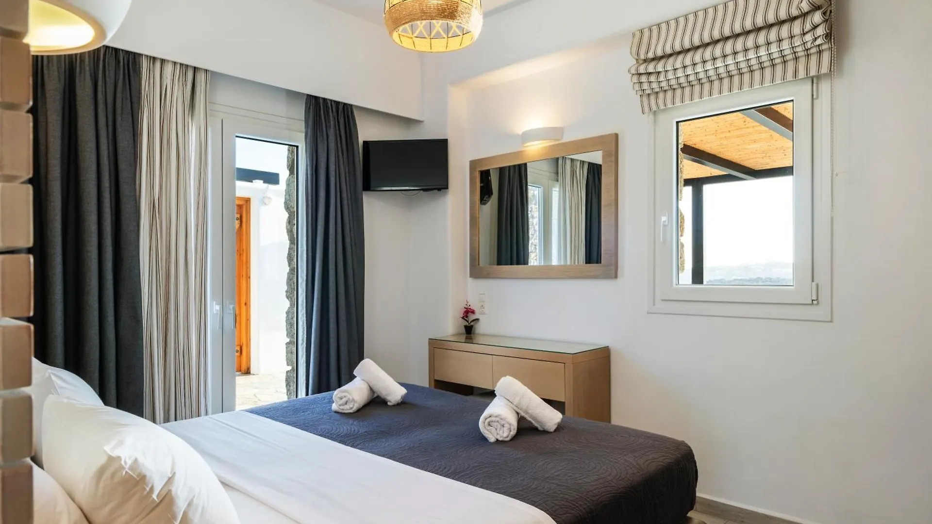 Villa Evi & Suites Mykonos Town 0*,  Griekenland