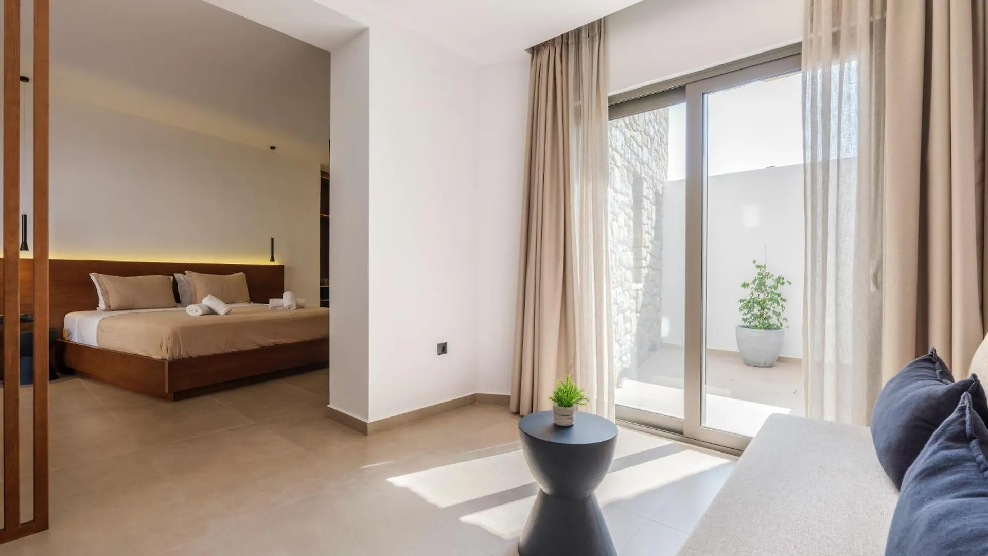 Villa Evi & Suites Mykonos Town