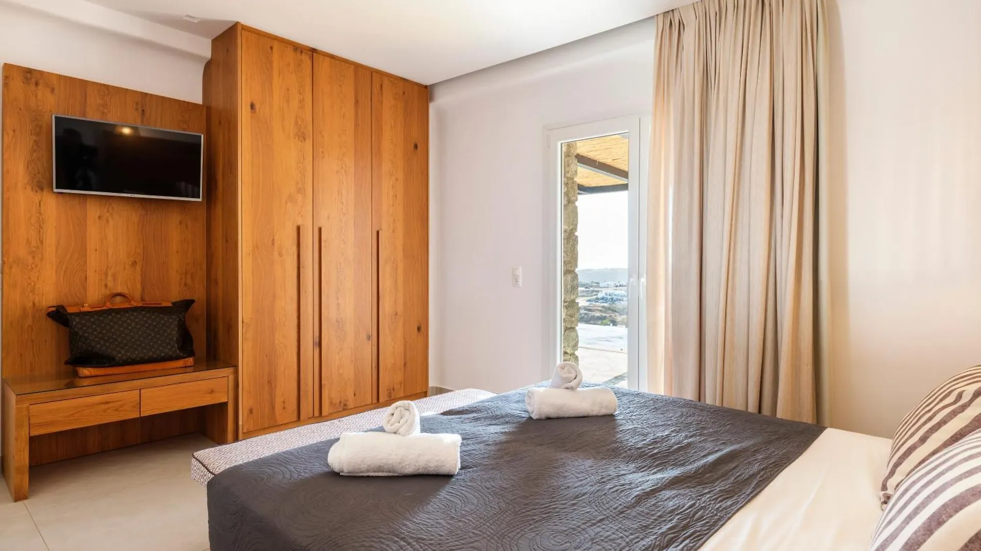 Villa Evi & Suites Mykonos Town 0*,  Griekenland